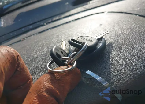 2011 Chevrolet Silverado 1500 Work Truck z USA, uszkodzony, nr VIN 1GCNCPEX8BZ285962